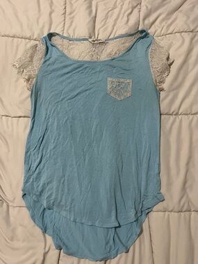 Women's Light Blue Lace Accent Scoop Neck Top